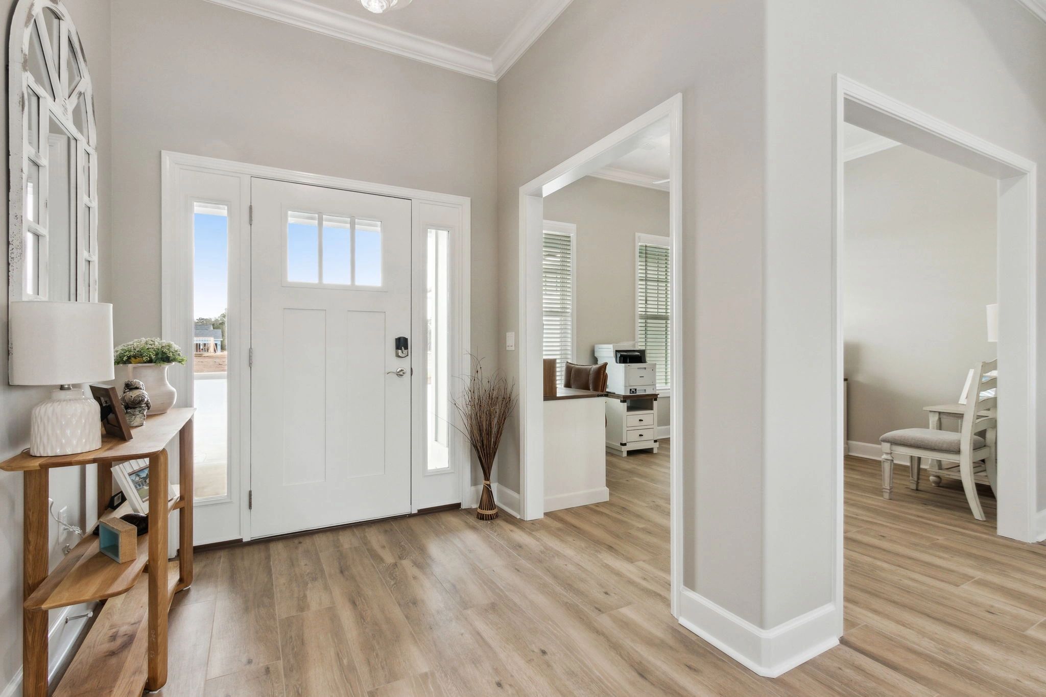 MODEL HOME
